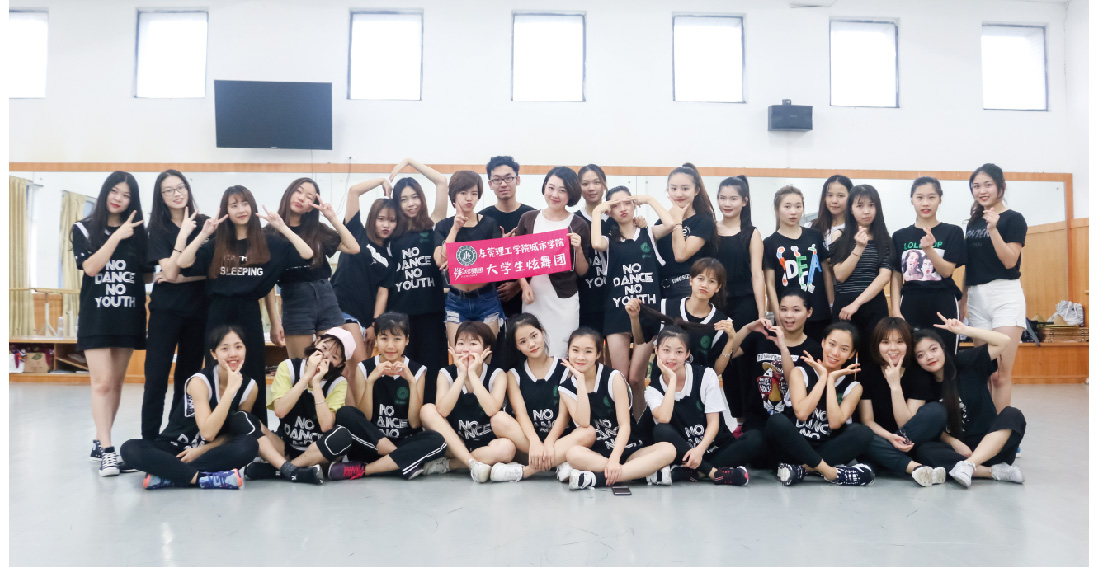 閮匠濯涚編濂崇殑浼樺娍,閮匠濂冲＋鍒涗笟缁忛獙