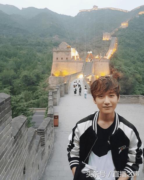 skt绾㈣壊鐓х墖faker,skt浠ュ強faker鐓х墖