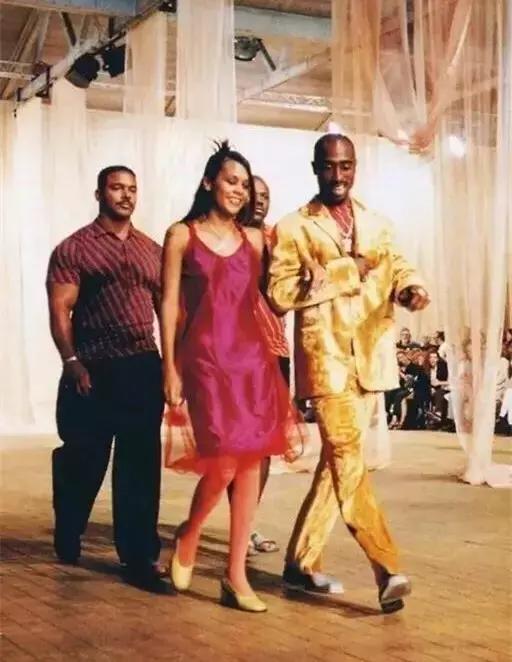 嘻哈进化史,潮流嘻哈服饰