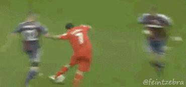 足球场上拼演技，谁是你心目中的奥斯卡影帝