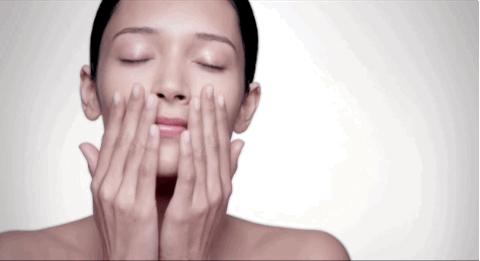 换季皮肤护肤小妙招,秋天皮肤干怎样保养