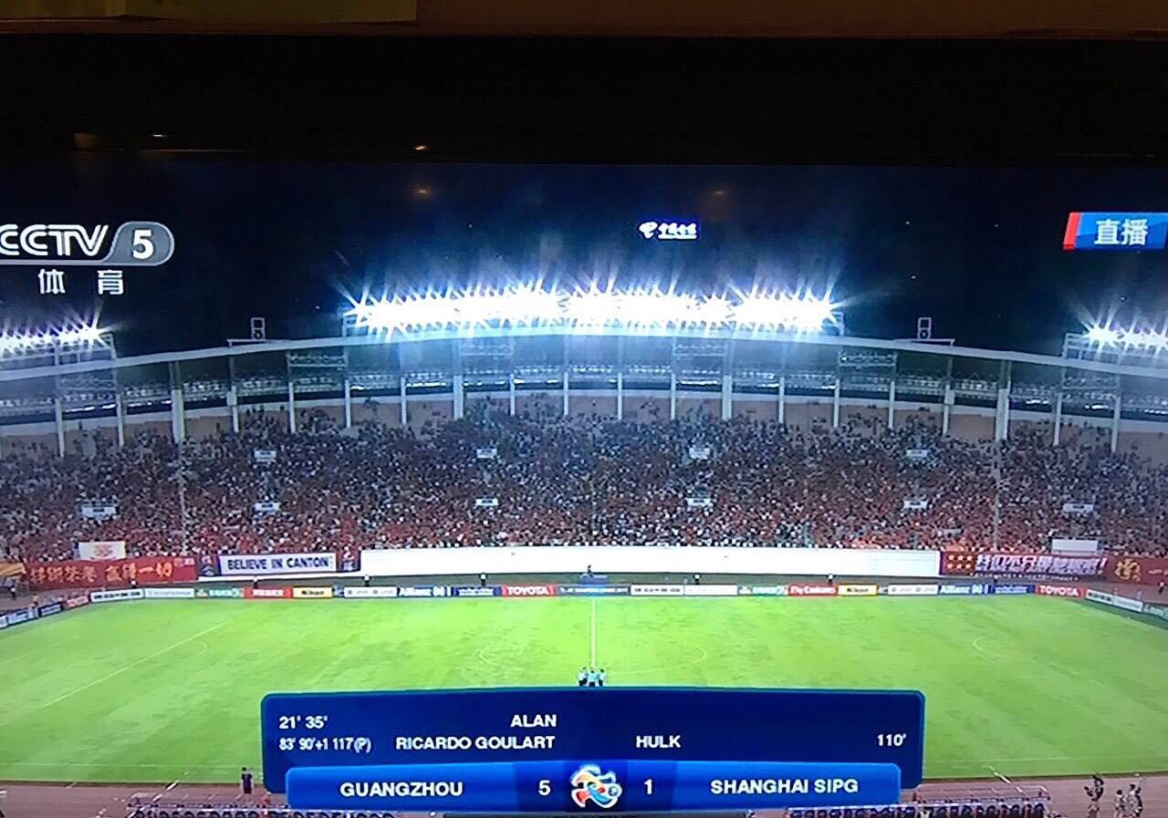 太巧！上港后卫赛前调侃遇到5次车祸，却真的被恒大打进5球！