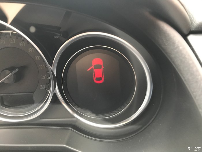 阿特兹换挡略有顿挫正常吗,阿特兹2.5蓝天运动版有拨片换挡