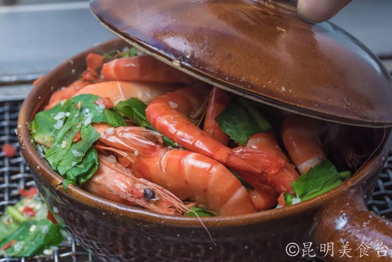 昆明每天蘸水500份的羊肉馆,昆明排名前十烧烤