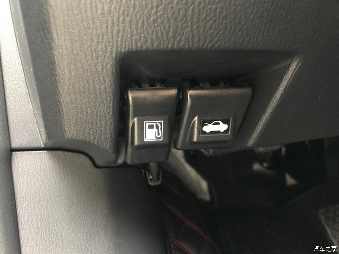 阿特兹换挡略有顿挫正常吗,阿特兹2.5蓝天运动版有拨片换挡