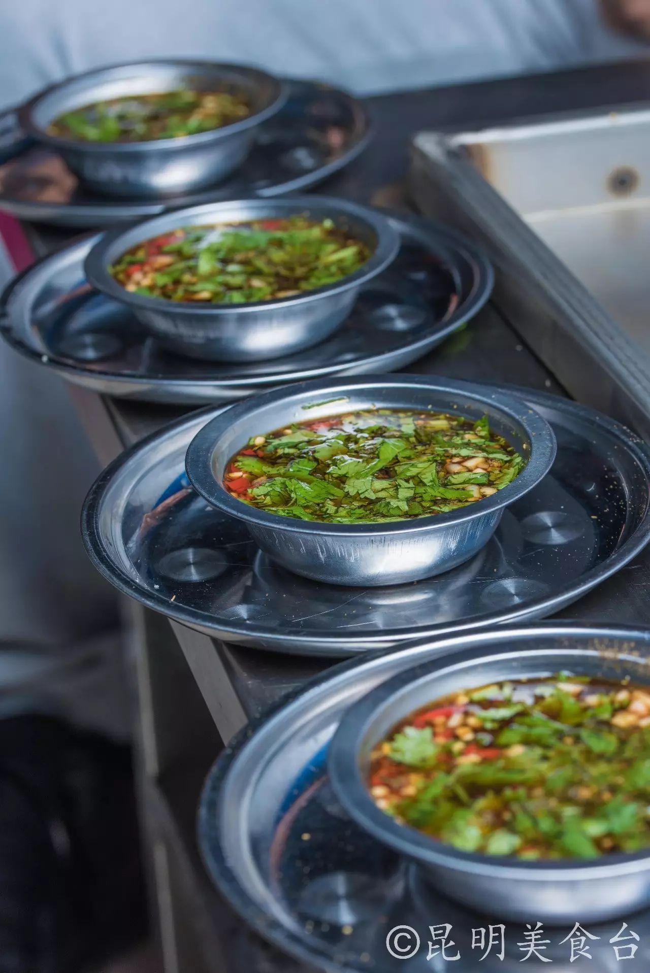 昆明每天蘸水500份的羊肉馆,昆明排名前十烧烤