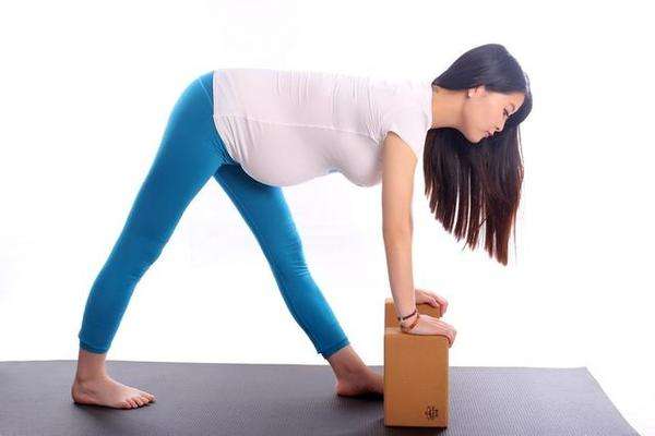 孕21周鼻子出血是什么原因,33周孕妇一般鼻子出血是什么情况