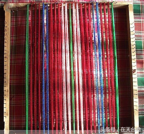 旧毛线手工地毯怎么做,用旧毛线手工制作地毯的各种做法