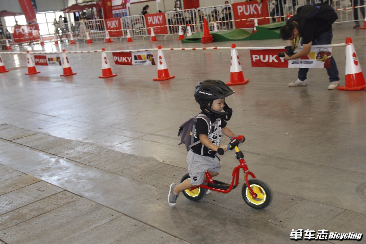 2017（第七届）亚洲自行车展览会首日秀