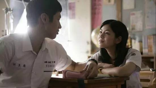 莲笙：《讲什么矜持？》