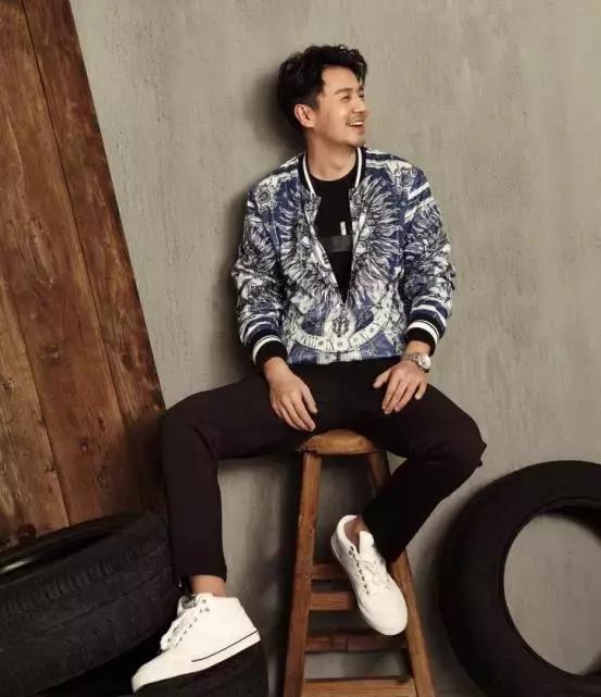 yeezy潮鞋推荐男学生,潮人夏季必入的鞋款yeezy椰子380