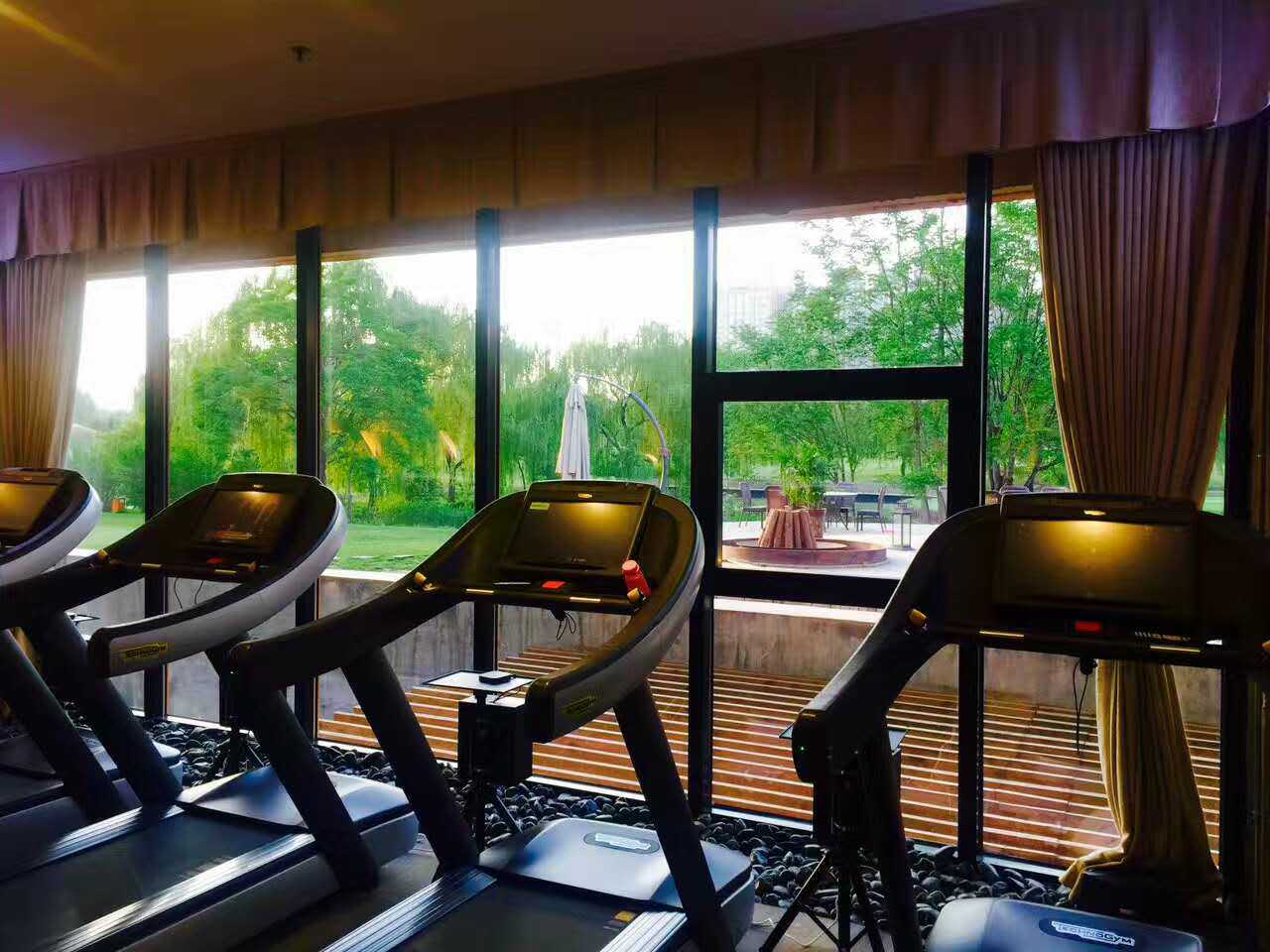 何立峰：健身，其实更健心！——十二年见证百万人美好的改变