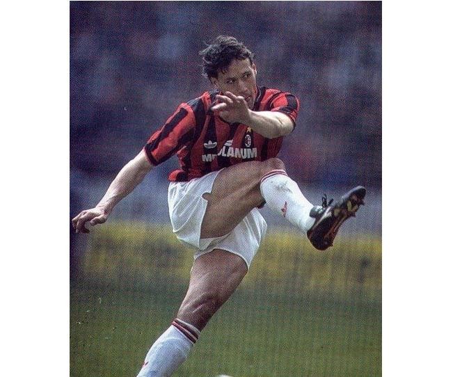 80年代世界足球明星名单,足球明星世界排名一览表最新