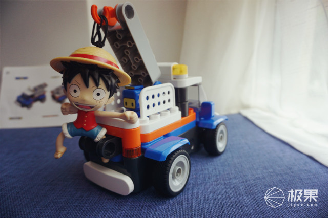 用积木拼搭简易的遥控车,如何用积木拼遥控车