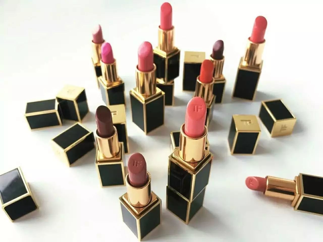 乳液是从胸部提取的、拿神仙水灭烟……直男对化妆品有什么误会？