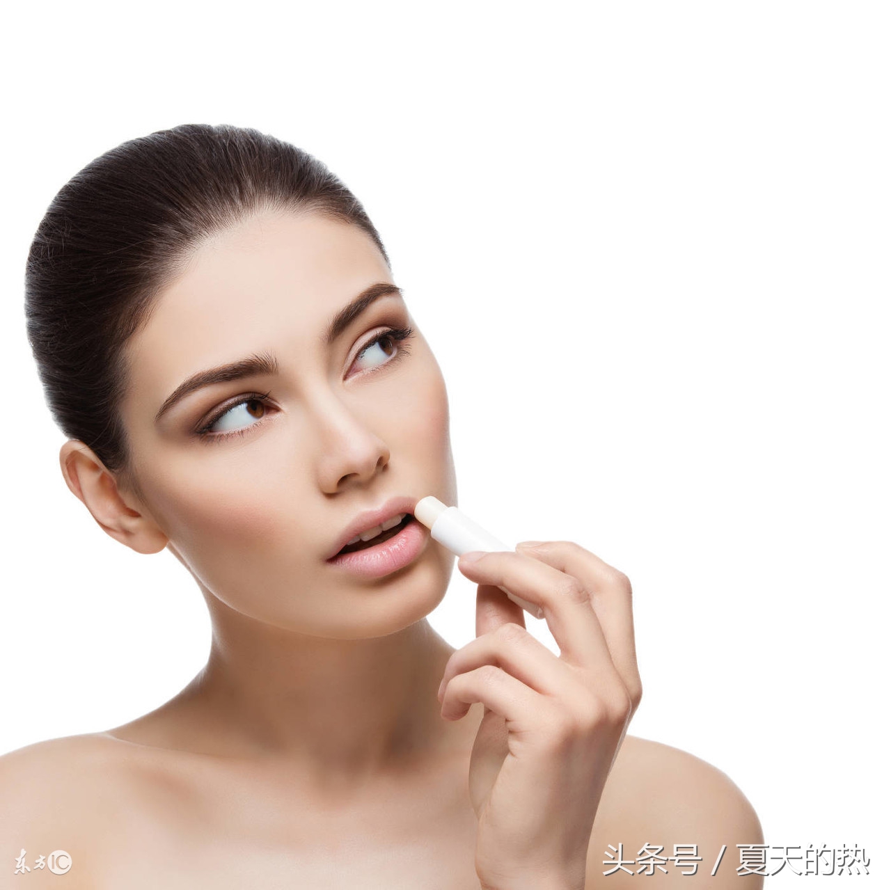 有没有提亮肤色的小窍门,用什么可以提亮肤色和变白