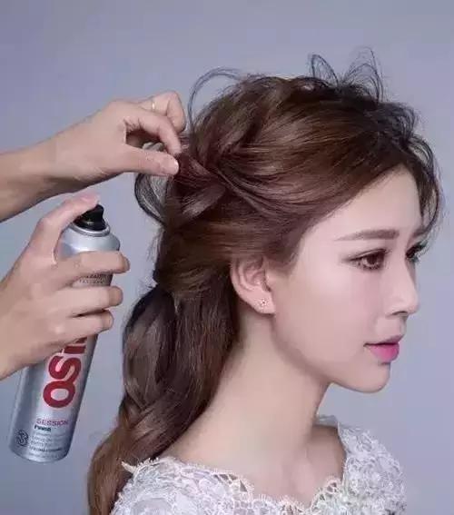 法式新娘的编发教程,新娘鱼骨辫抽丝编发教程