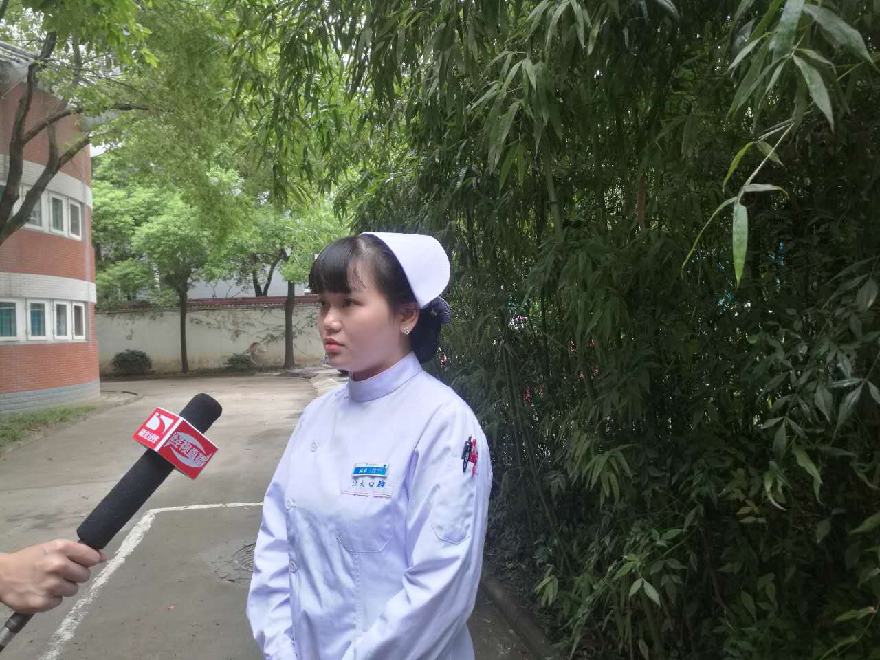 爱心企业武汉第一口腔医院免费为3万多江城儿童预防蛀牙