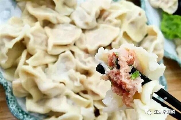 青岛吃海鲜攻略靠海边的地方,每年来青岛吃海鲜必去的地方