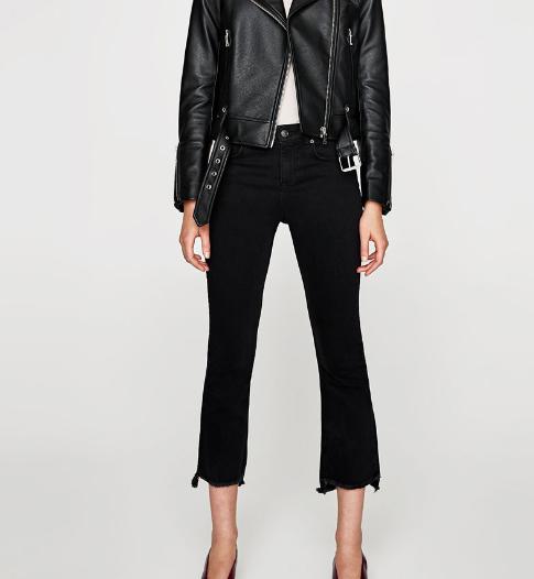 卫衣牛仔裤棉服白鞋,少年感白卫衣牛仔裤