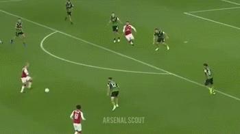 他是阿森纳绝世天才、18岁便力抗哈维+伊涅斯塔,如今涅槃重生!