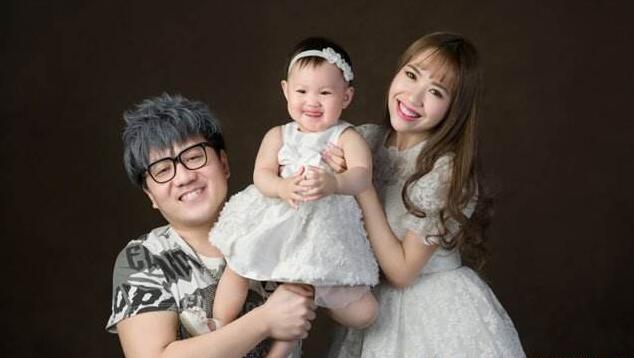 lpl英雄联盟官方职业联赛主持人,23年lol全球总决赛韩国女主持