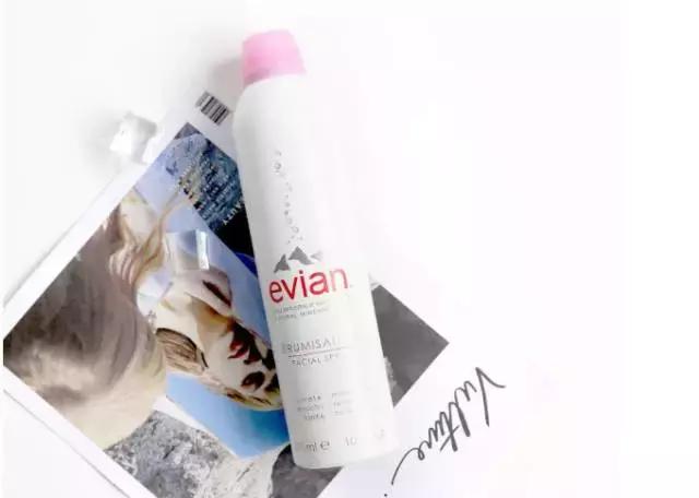 春夏必备的一款补水保湿喷雾,15种补水成分的补水喷雾