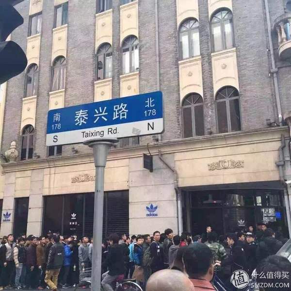 adidasoriginalsforumbold女款白,adidasoriginalsforum女穿搭