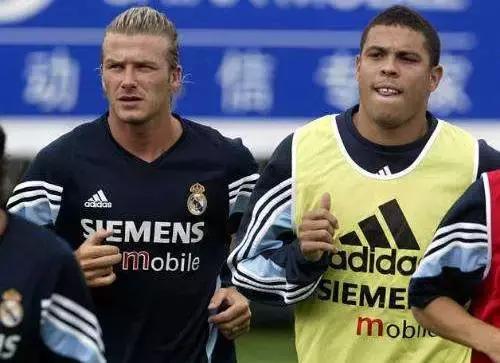 体重200小前锋,体重200斤的篮球球员