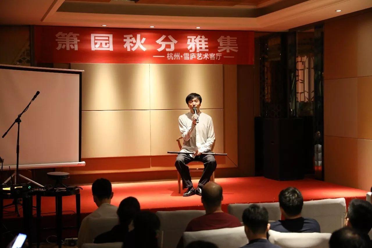 金风送爽同邀月下联,金风送爽迎中秋