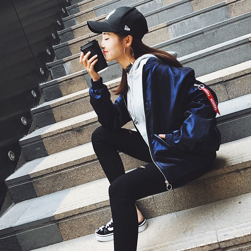 女人穿衣打扮要靠自己,女人就该穿得帅气一点