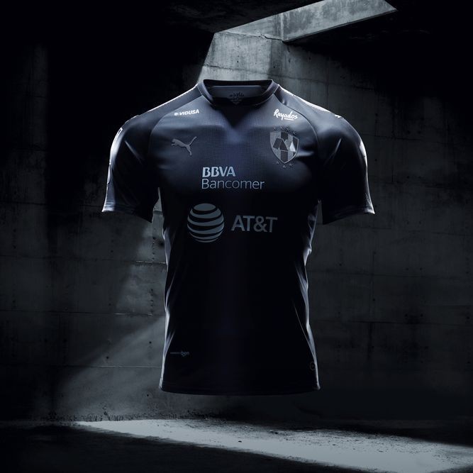 隐秘力量：盘点新赛季“暗黑”球衣