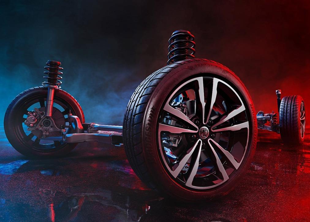 全新mg6性能版,名爵mg617款车主感受