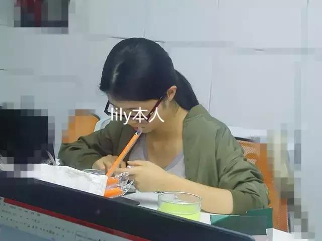 没眼看,当小厨娘穿上汉服,却变成现代版仙度瑞拉