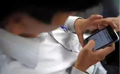 揭秘手机到底要不要贴膜,手机到底要不要贴膜看完你就知道