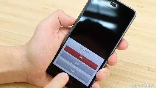 怎样阻止催债电话打给通讯录,躲避债主咒语