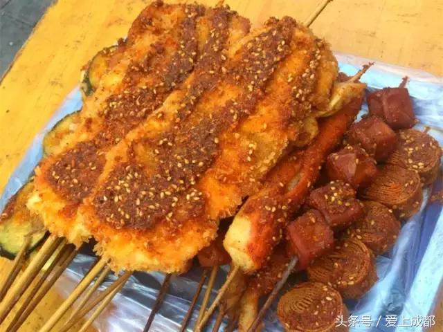 在宜宾,如果我们吃过这100样东西就结婚吧!