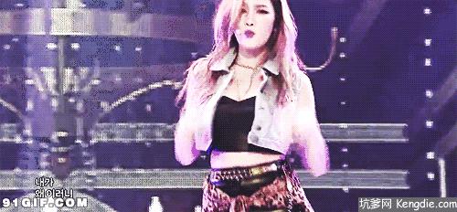 送快递的女生怎么样,送快递的妹子