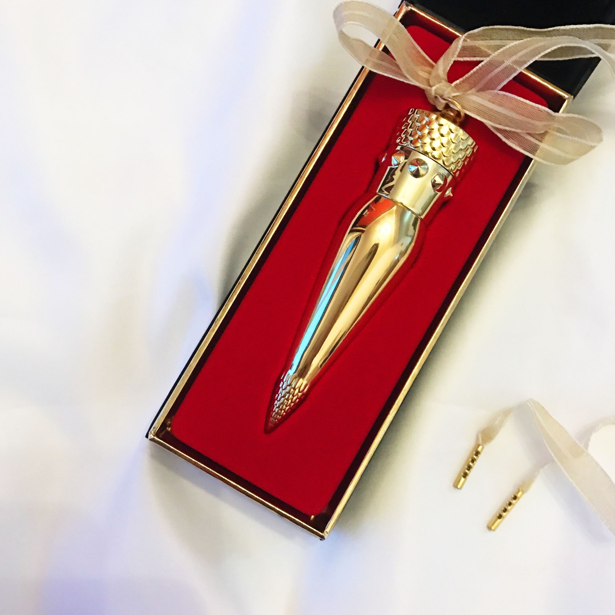 七款颜值超高的小众口红，保证你没见过