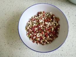 红豆薏米西米粥的正确做法祛湿气,红豆薏米莲子百合粥的做法和功效