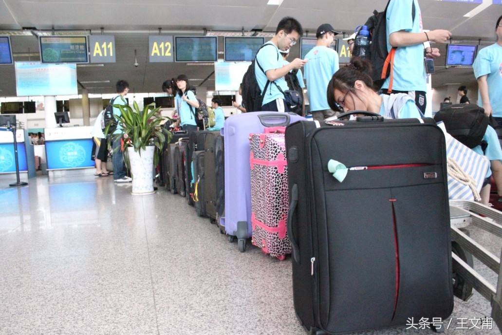 看看这些丧心病狂的“栽赃”！别一不小心就成了“毒贩”！