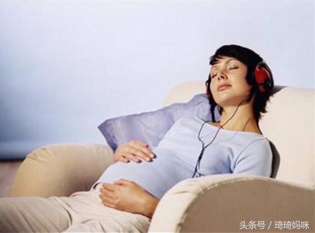 孕期吵架大喊大叫对宝宝影响大吗,吵架影响小孩大脑发育