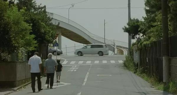 靠刷这部电影，我才敢春节回家