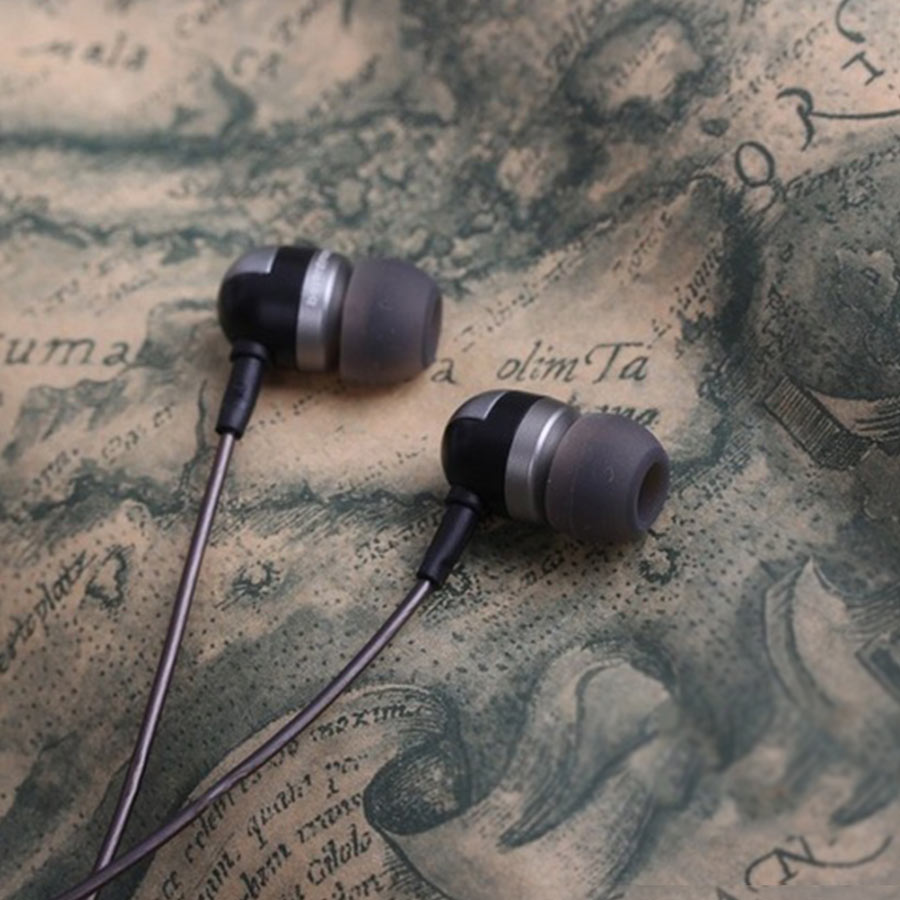 像耳塞一样入耳式耳机,好音质耳机入耳