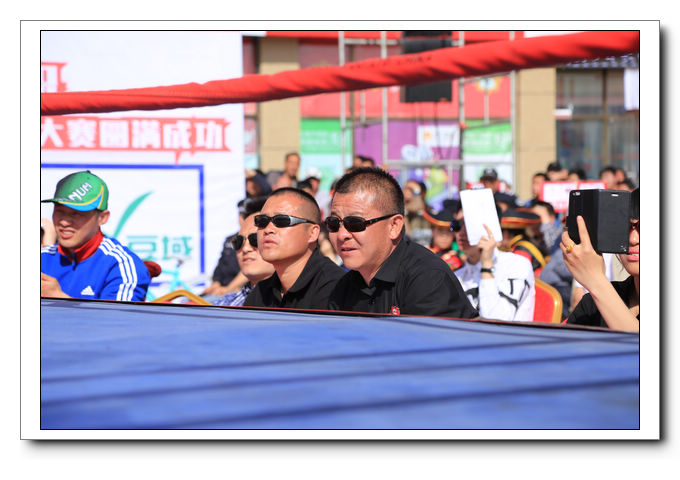 青海互助打起来了，昆仑对决又在青海互助上演搏击大战