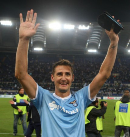 他瓦匠出生，天赋被大罗完爆，却靠伟大人品登顶世界杯第一人