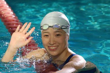 追求罗雪娟的日本蛙王,罗雪娟傅园慧谁是世界女蛙王