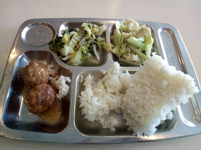 二胎妈妈顺产分娩过程,二胎妈妈剖腹产的经历