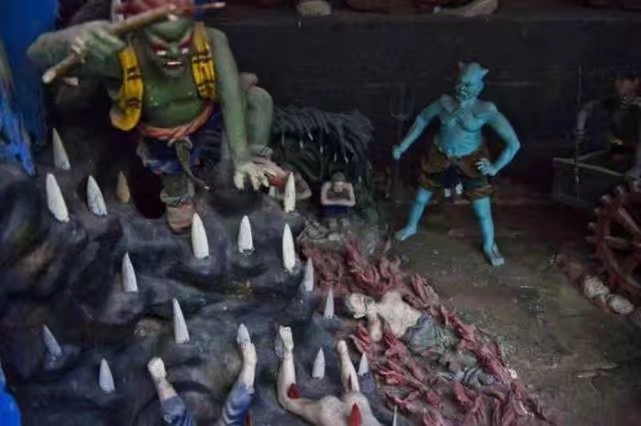 十八层地狱都有哪几层,中国十八层地狱与西方九层地狱