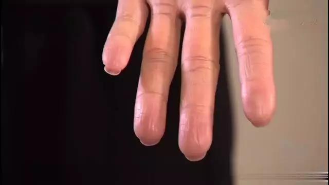 伟大的象征：孙杨的指纹、郭晶晶的眼睛、詹姆斯的脚趾、科比的手